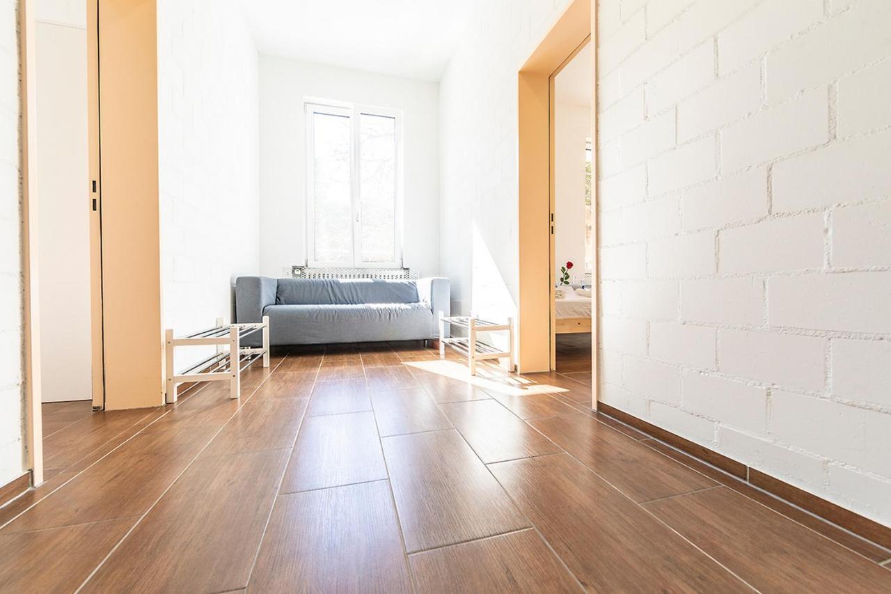 Simple Rooms - Yellow Inn St. Gallen Exterior photo